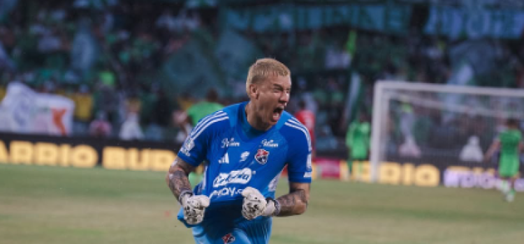 alt El Arquero uruguayo Washington Aguerre salva al Medellín de una derrota ante Atlético Nacional