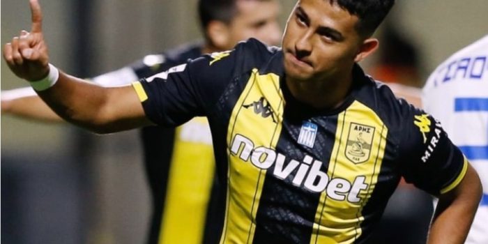 alt Álvaro Zamora, el costarricense que brilla en la Superliga griega