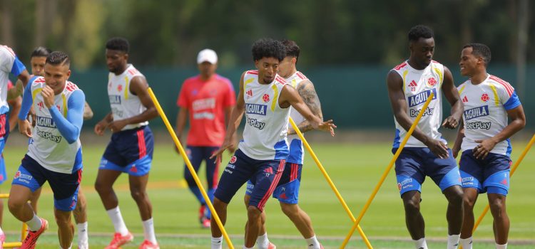 ¡SE VIENE EL DEBUT! Colombia afina detalles con Vargas, Ospina y el mexico-americano Martínez
