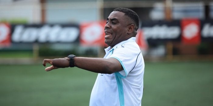 AG 11 AGO 13 //// EN LA CANCHA SINTETICA CASCARITA TAPIA SE REALIZO EL JUEGO DE FUTBOL DE LA LPF ENTRE LOS EQUIPOS DEL ARABE UNIDO VS CHORRILLO. EL MISMO QUEDO EMPATE  A PESAR DEL MAL TIEMPO. /////FOTOGRAFIA ANAYANSI GAMEZ /////EPASA