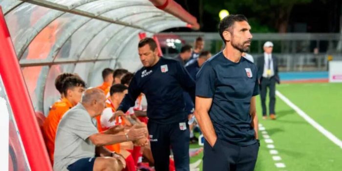 ALT El América de Cali nombra al argentino Diego Raimondi como nuevo entrenador