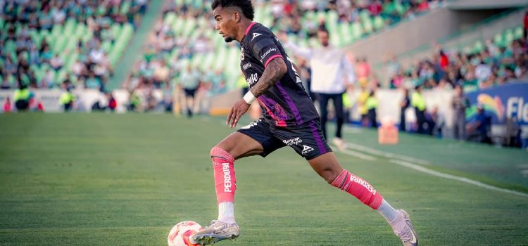 alt El colombiano Edgar Guerra sancionado en Liga MX
