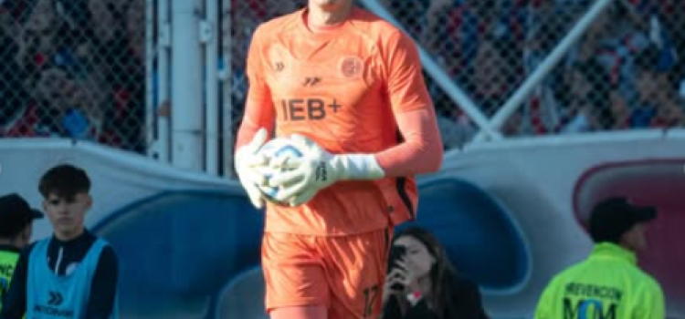 alt Orlando Gill, el arquero paraguayo que sorprende en la Liga Argentina
