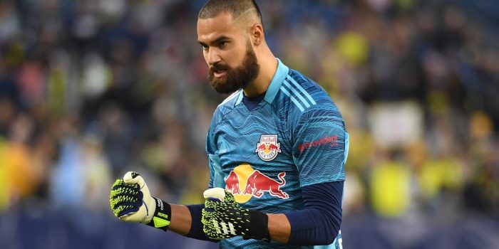 Alt. Columna vertebral latina de Red Bulls a un paso de su primer título