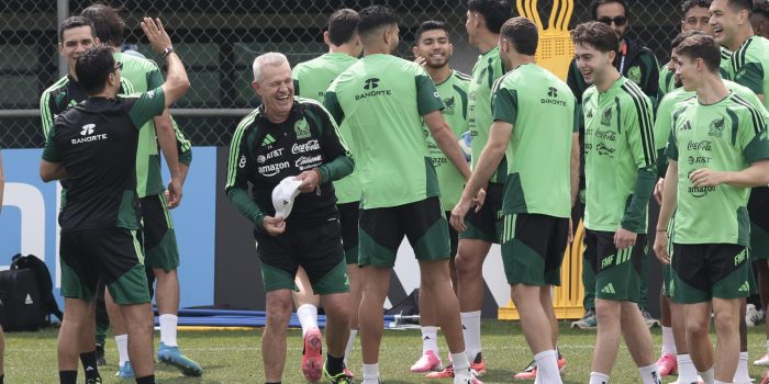 RANGEL GANA TERRENO a Ochoa para el