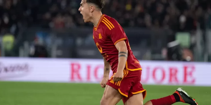 alt 3-2. Dybala se exhibe con un triplete y hace soñar al Roma con la 'Champions'