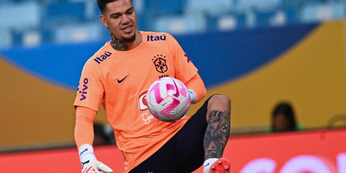 alt El portero Ederson se pierde la Copa América y en su lugar es convocado Rafael