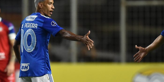 alt 1-0. Cruzeiro elimina a La Calera, garantiza el segundo lugar y aún sueña con el liderato