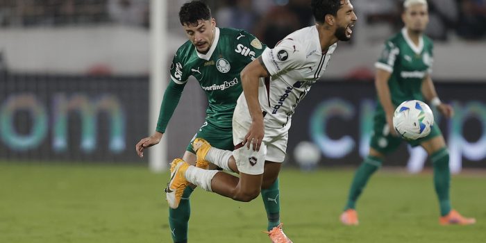 alt Palmeiras con gol del paraguayo Sosa golea y avanza a la final de la Libertadores