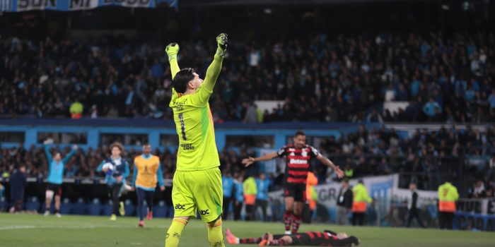 alt Palmeiras y Flamengo, finalistas de la Libertadores, siguen su duelo por título de Brasil
