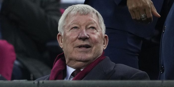 ALT El Manchester United recorta a la leyenda Alex Ferguson
