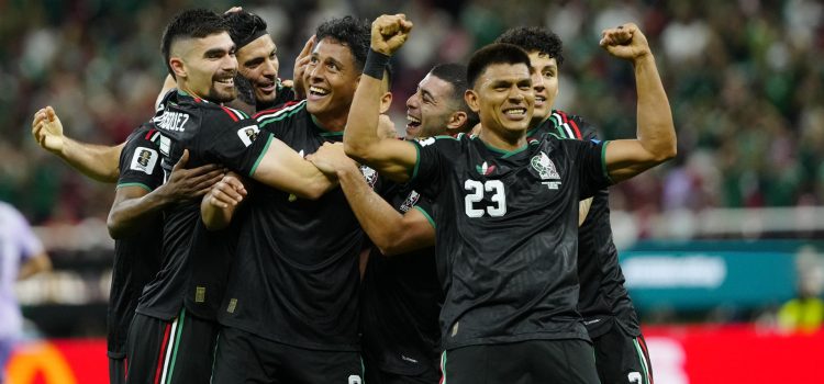 alt GOLPE DE AUTORIDAD: mexicano Romo castiga al surcoreano Kim y manda al Tri a dieciseisavos