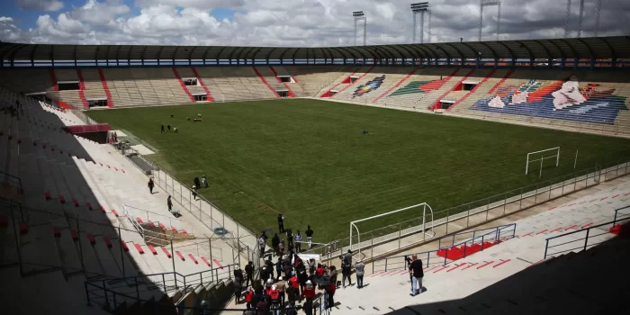 alt El mal estado de las canchas motiva llamado a huelga en el fútbol panameño