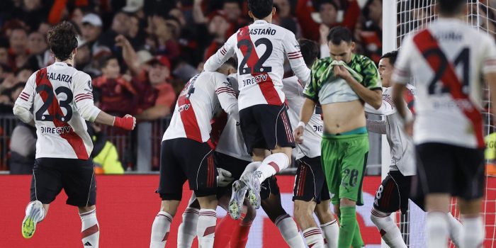alt River Plate cierra su tercer fichaje: el uruguayo Matías Viña, a préstamo desde Flamengo