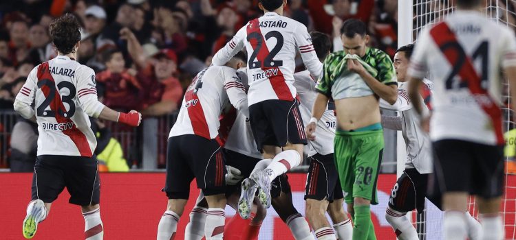 alt River Plate cierra su tercer fichaje: el uruguayo Matías Viña, a préstamo desde Flamengo