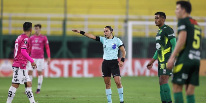 alt Always Ready recibe a César Vallejo en un duelo con una terna arbitral femenina