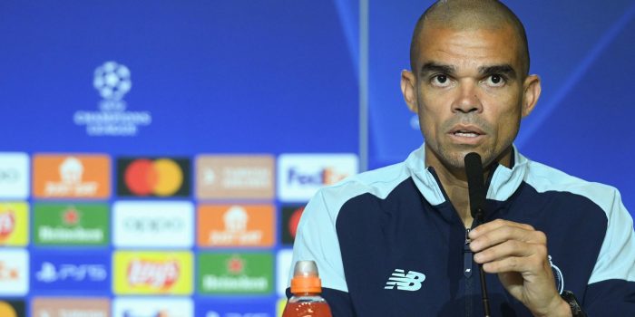 El defensa portugués del FC Porto, Pepe, durante una rueda de prensa, en una foto de archivo. EFE/Fernando Villar