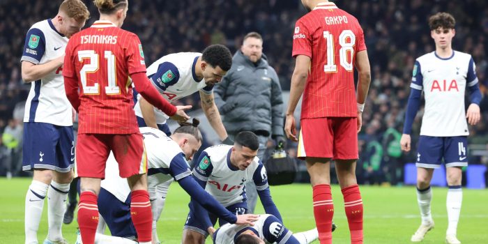 alt El uruguayo Bentancur se vuelve a lesionar en Inglaterra