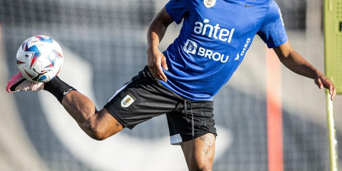 alt Nicolás de la Cruz apunta a ser la novedad de Uruguay contra Bolivia