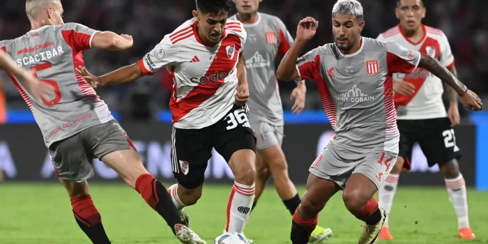 alt El humilde Temperley elimina de la Copa Argentina a River Plate en los penaltis