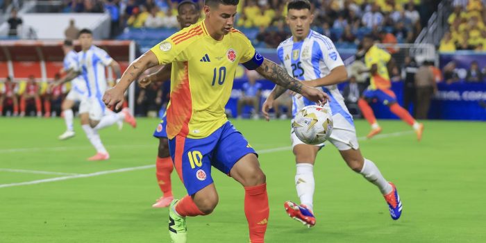 ALT James Rodríguez, mejor jugador de la Copa América