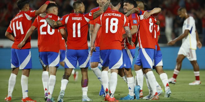 alt Doblete de Cepeda revive a Chile ante Venezuela para salir del foso