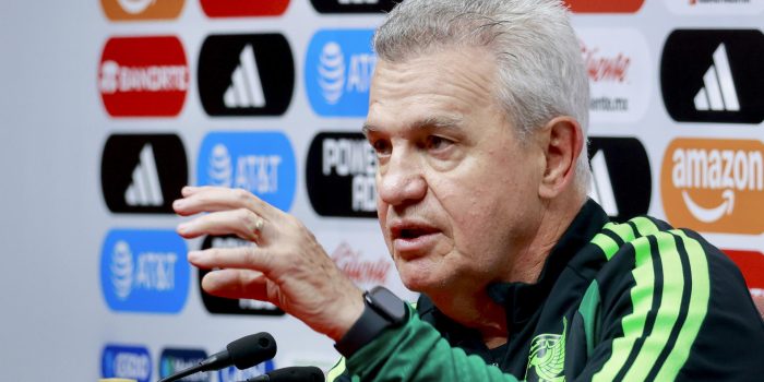 Javier Aguirre participó como jugador en 1986 y dirigirá a México en 2026. EFE/ Felipe Gutiérrez