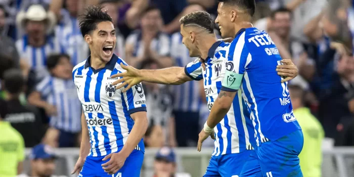 ALT El argentino Berterame rescata dramático empate para Monterrey ante los Tigres UANL