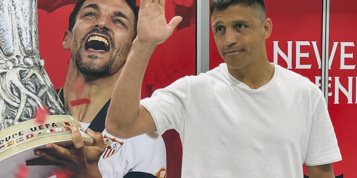 El delantero chileno Alexis Sánchez a su llegada a Sevilla, el pasado lunes. EFE/David Arjona