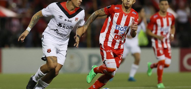 alt Real Estelí y Alajuelense empatan y el campeón se definirá en Costa Rica