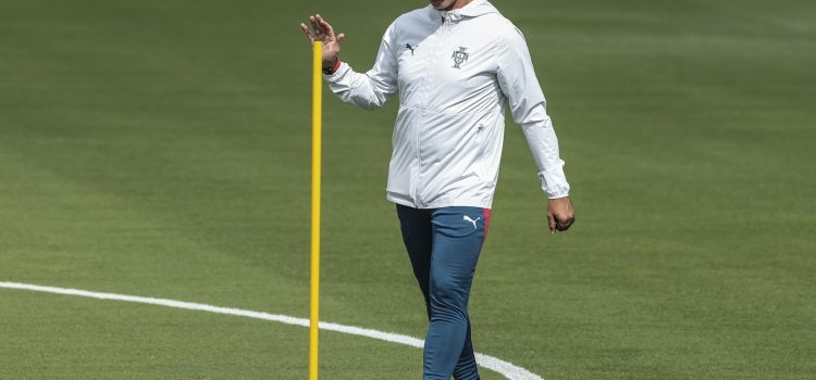 alt CR7 VA POR LA HISTORIA: portugués Ronaldo inspira a Portugal y portugués Días queda en duda ante Congo
