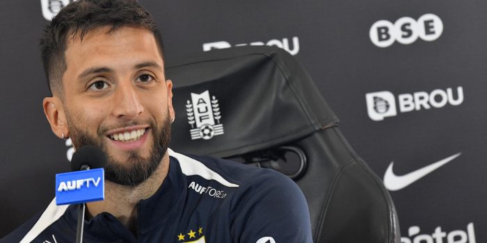 El jugador Rodrigo Bentancur en rueda de prensa. EFE / STR