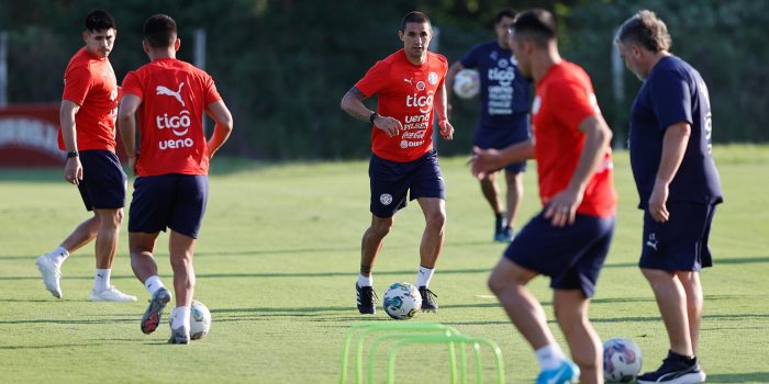 alt Bobadilla afirma que Paraguay luchará por mantenerse en zona de clasificación al Mundial