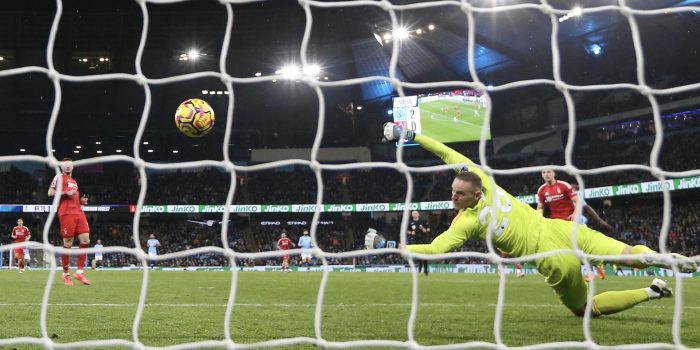 ALT El City alivia su crisis