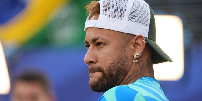 alt SE ACERCA EL REGRESO: Brasileño Neymar vuelve al campo y aumenta la ilusión de Brasil en el Mundial 2026