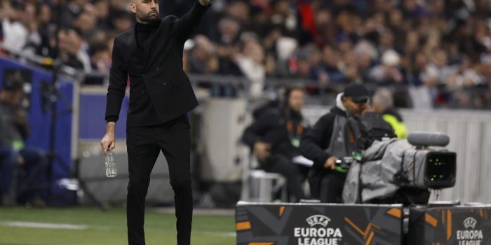 El entrenador del Celta de Vigo, Claudio Giráldez, durante un partido disputado por su equipo el pasado 19 de marzo. EFE/GUILLAUME HORCAJUELO