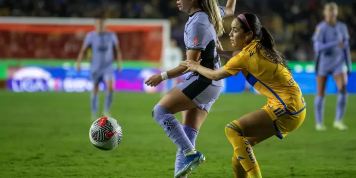 ALT El América derrota al campeón Tigres y le quita el invicto en el Clausura mexicano