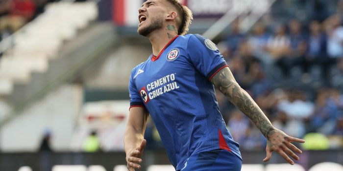 alt El Cruz Azul del argentino Anselmi lidera el Apertura mexicano después de nueve jornadas