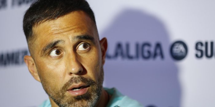 alt Claudio Bravo: "Si me toca jugar una séptima edición de este torneo es por algo"