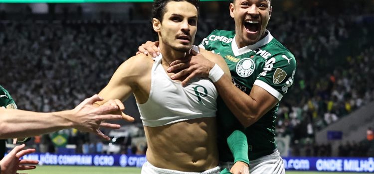 alt Palmeiras recorta un punto al Flamengo en la cima del Campeonato Brasileño