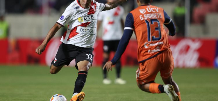 alt 2-0. Cuéllar y Martínes colocan a Always Ready en la cima del grupo A de la Sudamericana