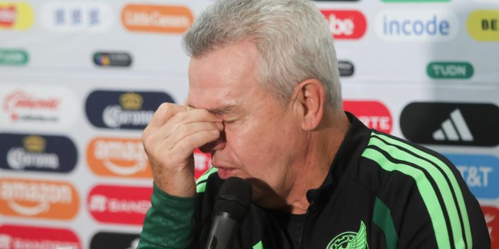 El seleccionador de México, Javier Aguirre, habló este sábado con periodistas a propósito del partido amistoso con el equipo de Bolivia en Santa Cruz. EFE/ Juan Carlos Torrejón