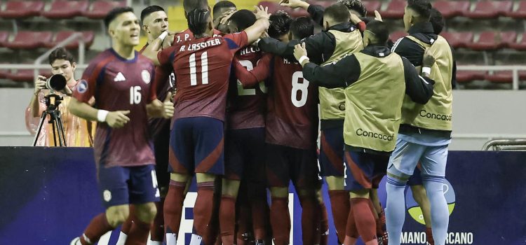 alt Con un 80% de jugadores europeos, Costa Rica se posiciona en la CONCACAF