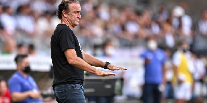 Fotografía de archivo en la que se registró al entrenador brasileño de fútbol Alexi Stival 'Cuca', nuevo director técnico del club paulista Corinthians. EFE/Yuri Edmundo