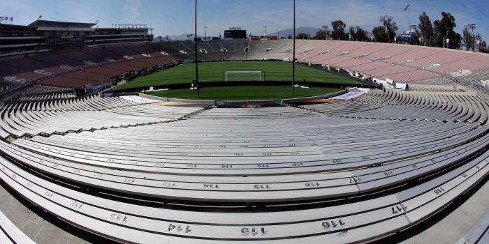 Fotografía del estadio Rose Bowl de la ciudad estadounidense de Pasadena, elegida este sábado por la FIFA como una de las sedes que albergarán en 2025 la primera edición del Mundial de Clubes. EFE/Juan Carlos Cárdenas