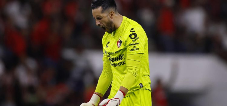 alt Ni las atajadas del colombiano Camilo Vargas salvan a Atlas