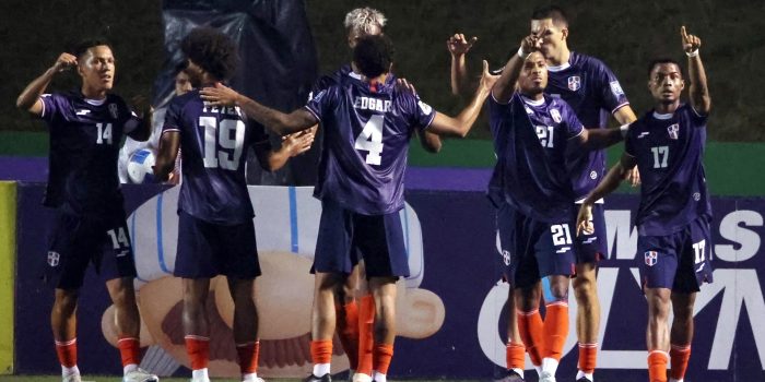 alt República Dominicana liderada por su legión internacional, se pone una cita con la historia