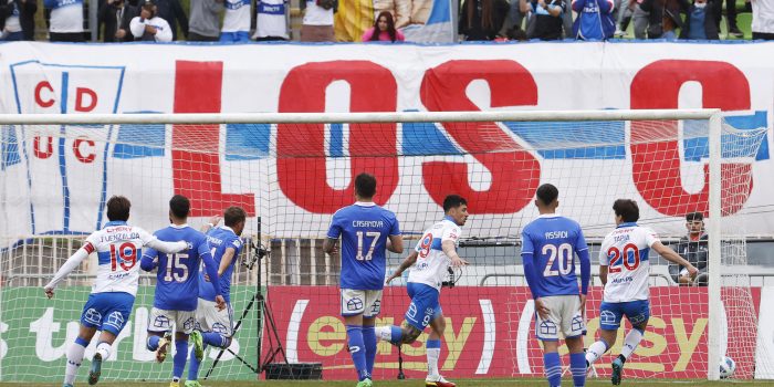 ALT El clásico universitario vuelve al Estadio Nacional con la U. de Chile líder y la Católica en racha
