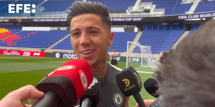 ALT Enzo Fernández cree que "la concentración y la colocación" serán "clave" para ganar al PSG