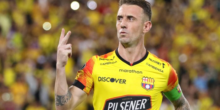 alt Goles argentinos devuelven a Barcelona la posibilidad de ganar la primera fase del fútbol en Ecuador